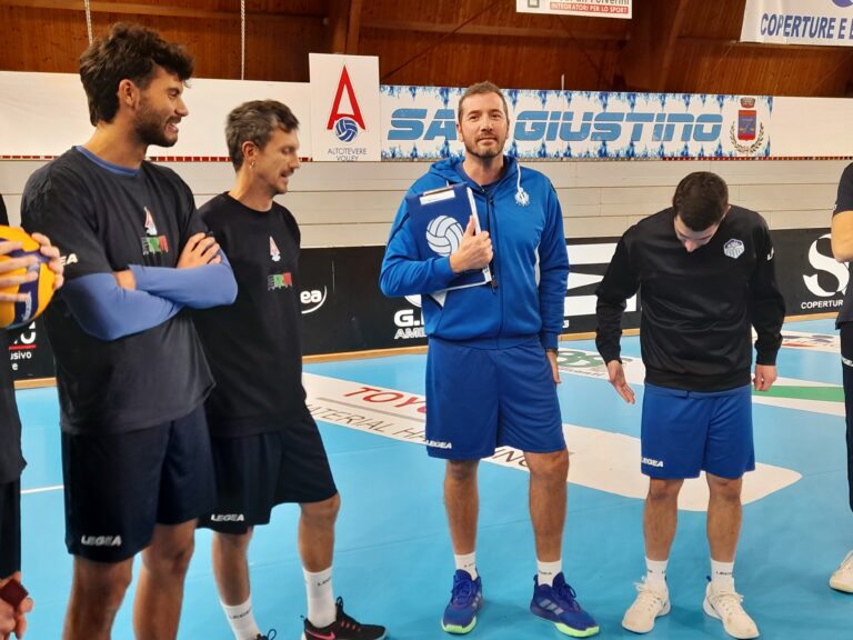 monaldi prima di allenamento